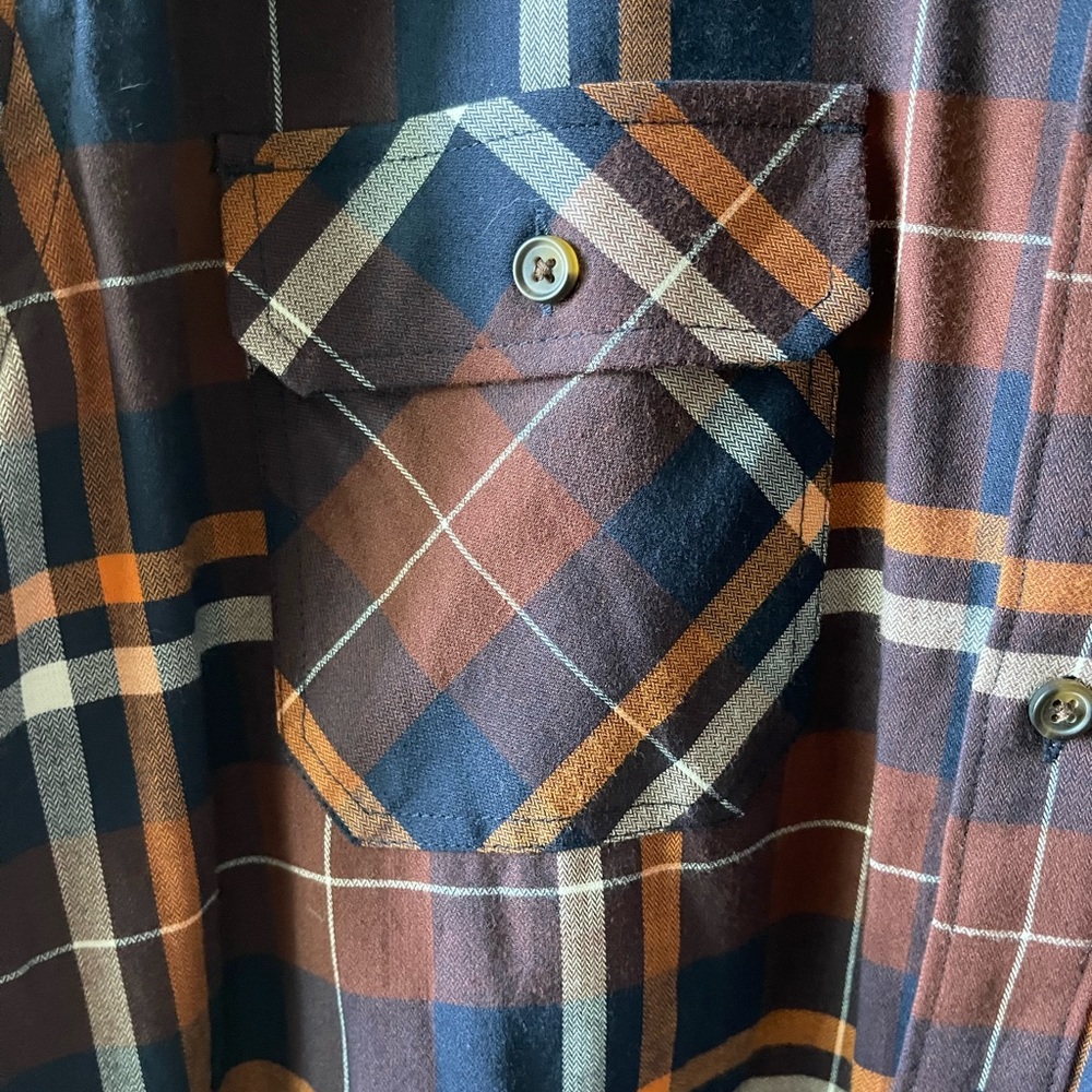 NWT Club Room: Men’s (M) plaid long sleeve shirt autumn colors. - Picture 3 of 16